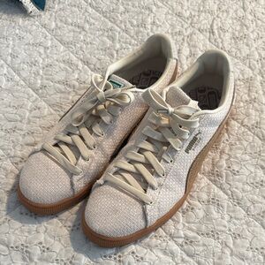Puma Men's Cream and Tan Sneakers